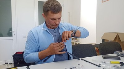 Волонтер Роман Кухарський, дрони помсти, безпілотники, волонтери Волонтер Роман Кухарський, дрони помсти, безпілотники, волонтери