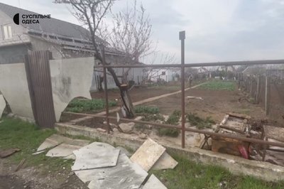 Вдарили по школі та гаражах: наслідки атаки дронами по Одещині в ніч на 28 березня Вдарили по школі та гаражах: наслідки атаки дронами по Одещині в ніч на 28 березня
