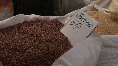 Подорожчала на 10 гривень: скільки коштує гречка на ринку у Рівному та чому її вартість зросла Подорожчала на 10 гривень: скільки коштує гречка на ринку у Рівному та чому її вартість зросла