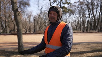 Чи прибирають чернігівці за своїми собаками на вулиці та який штраф їм за це загрожує Чи прибирають чернігівці за своїми собаками на вулиці та який штраф їм за це загрожує