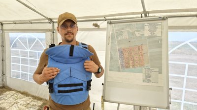 Керівник 1-ї групи механізованого розмінування компанії "Українські сервіси розмінування" Артем Дудуляк