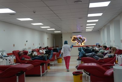 "Ділимось частинкою себе": донорську акцію організували у Сумському обласному центрі служби крові "Ділимось частинкою себе": донорську акцію організували у Сумському обласному центрі служби крові