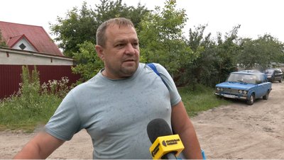 Американський білий метелик на Волині: як у Ковельській громаді борються зі шкідником Американський білий метелик на Волині: як у Ковельській громаді борються зі шкідником