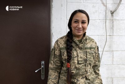 Військовослужбовиця спеціалізованого підрозділу "Шквал" Ельвіра з позивним "Ням-Ням". Запоріжжя, березень 2026 року Військовослужбовиця спеціалізованого підрозділу "Шквал" Ельвіра з позивним "Ням-Ням". Запоріжжя, березень 2026 року