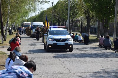 На Кіровоградщині попрощалися з захисником України Ігорем Дерев’янком На Кіровоградщині попрощалися з захисником України Ігорем Дерев’янком