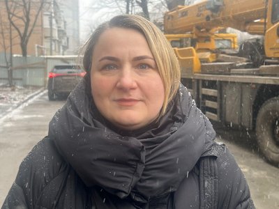 Відновлюють будинок після удару РФ. У Дніпрі працює перший в Україні “Жіночий будівельний батальйон” Відновлюють будинок після удару РФ. У Дніпрі працює перший в Україні “Жіночий будівельний батальйон”