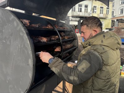 Олександр Бакланов, ярмарок на підтримку ЗСУ, Калуш Олександр Бакланов, ярмарок на підтримку ЗСУ, Калуш