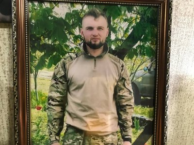 Історія Героя з Житомирщини: стрілець Олексій Циханюк не допустив просування російських військ Історія Героя з Житомирщини: стрілець Олексій Циханюк не допустив просування російських військ