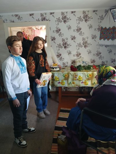 Пережила голод у в'язниці та дочекалася праправнука: 100-річний ювілей відзначила Катерина Цвик з Рівненщини Пережила голод у в'язниці та дочекалася праправнука: 100-річний ювілей відзначила Катерина Цвик з Рівненщини