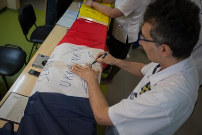 Працювали в операційних та на викликах. Французькі лікарі запозичували досвід в одному з медзакладів Дніпропетровщини Працювали в операційних та на викликах. Французькі лікарі запозичували досвід в одному з медзакладів Дніпропетровщини