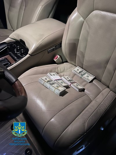 На човні через кордон або робота заради броні: двох киян підозрюють в сприянні в ухиленні від мобілізації На човні через кордон або робота заради броні: двох киян підозрюють в сприянні в ухиленні від мобілізації
