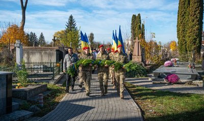 У Тернополі відзначили 107 річницю утворення ЗУНР, жовтень 2025 У Тернополі відзначили 107 річницю утворення ЗУНР, жовтень 2025