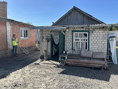 Вирва серед будинків: наслідки атаки РФ на Кременчук 9 вересня Вирва серед будинків: наслідки атаки РФ на Кременчук 9 вересня