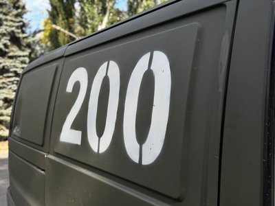"Ми всі робимо одну справу: повертаємо Героїв додому" — волонтер з Кривого Рогу, який вивозить тіла загиблих військових "Ми всі робимо одну справу: повертаємо Героїв додому" — волонтер з Кривого Рогу, який вивозить тіла загиблих військових