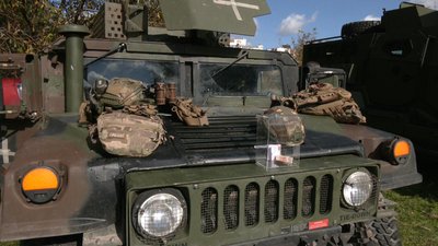 "Воювати — це одне, а брати участь у таких боях — зовсім інше": у Хмельницькому бійці ССО влаштували лицарський турнір "Воювати — це одне, а брати участь у таких боях — зовсім інше": у Хмельницькому бійці ССО влаштували лицарський турнір