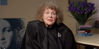 "Українська мода після 2022 року стала дорослішою": дизайнерка Ельвіра Гасанова, яка створює одяг для Зеленських і Усика "Українська мода після 2022 року стала дорослішою": дизайнерка Ельвіра Гасанова, яка створює одяг для Зеленських і Усика