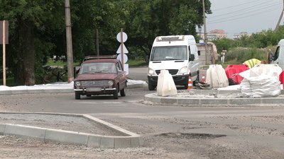 У Рівному будують кільце У Рівному будують кільце
