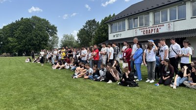 "Провідники нації", люди, Отинія "Провідники нації", люди, Отинія
