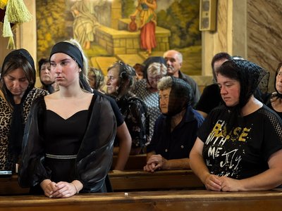 На Закарпатті попрощалися із загиблим захисником Юрієм Мочарієм На Закарпатті попрощалися із загиблим захисником Юрієм Мочарієм