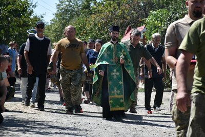Прожив окупацію та катування. На Миколаївщині попрощалися із загиблим захисником Сергієм Плотніком Прожив окупацію та катування. На Миколаївщині попрощалися із загиблим захисником Сергієм Плотніком