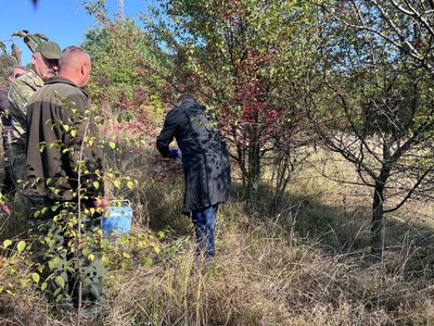 На Львівщині від сказу вакцинують диких тварин На Львівщині від сказу вакцинують диких тварин