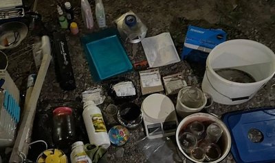 Речові докази, виявлені у підозрюваних Речові докази, виявлені у підозрюваних