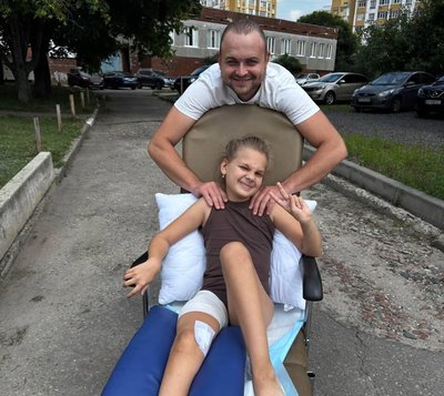 Олександр Гапон та його донька Олександр Гапон та його донька