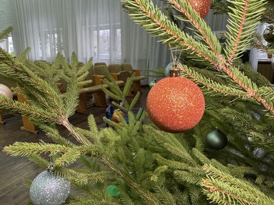 "Щоб був мир в Україні". Про які подарунки мріють пацієнти сумської лікарні на новорічні свята "Щоб був мир в Україні". Про які подарунки мріють пацієнти сумської лікарні на новорічні свята