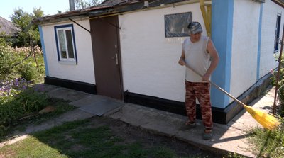 «Тут постійно болото»: у селі на Черкащині дощ розмив дорогу та затопив городи «Тут постійно болото»: у селі на Черкащині дощ розмив дорогу та затопив городи
