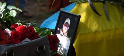 "Обрав шлях воїна і пішов на фронт": у Дніпрі відбулася церемонія прощання з військовим "Обрав шлях воїна і пішов на фронт": у Дніпрі відбулася церемонія прощання з військовим