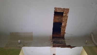 У кам’яниці на площі Ринок у Львові облаштовують мистецький простір "Дім 42" У кам’яниці на площі Ринок у Львові облаштовують мистецький простір "Дім 42"