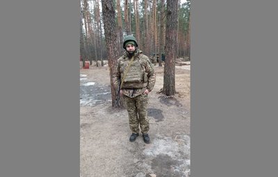 У пам’ять про сина: у селі на Черкащині батьки загиблого воїна облаштували футбольне поле