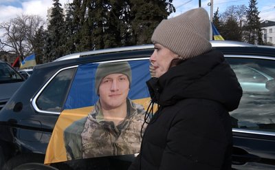 Автопробіг на підтримку полонених у Луцьку 15 лютого Автопробіг на підтримку полонених у Луцьку 15 лютого