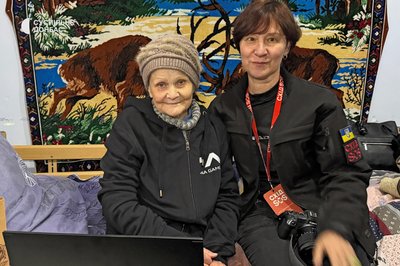 "Мені навіть снилося, що я у грі". 78-річна геймерка з Донеччини отримала ноутбук для ігор і вперше сіла ХХХ "Мені навіть снилося, що я у грі". 78-річна геймерка з Донеччини отримала ноутбук для ігор і вперше сіла ХХХ