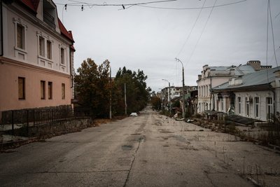 Режим тиші в Херсоні: який вигляд має історичний центр у «червоній зоні» Режим тиші в Херсоні: який вигляд має історичний центр у «червоній зоні»