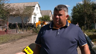 "Двигун безпілотника проломив стелю в будинку": що розповідають очевидці про російську атаку на Борзну "Двигун безпілотника проломив стелю в будинку": що розповідають очевидці про російську атаку на Борзну