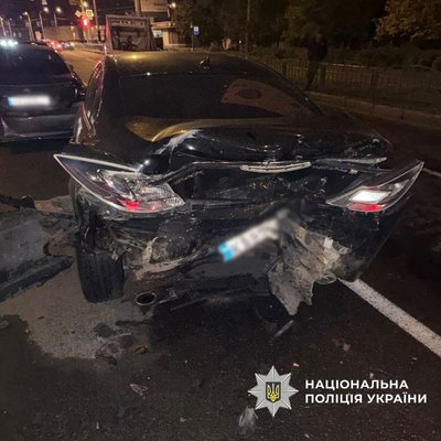 В аварії за участі чотирьох машин у Харкові травмувалися п'ятеро людей В аварії за участі чотирьох машин у Харкові травмувалися п'ятеро людей