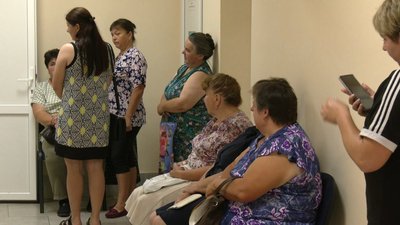 "Найближча лікарня — за 30 км звідси": гінекологічні бригади працюють у віддалених селах Хмельниччини "Найближча лікарня — за 30 км звідси": гінекологічні бригади працюють у віддалених селах Хмельниччини