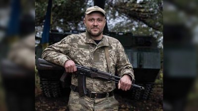 Андрій Ульяничев Андрій Ульяничев
