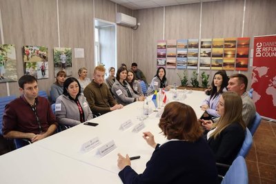 Представники DRC, Офісу відновлення Миколаївщини та міської влади Вознесенська на відкритті простору Представники DRC, Офісу відновлення Миколаївщини та міської влади Вознесенська на відкритті простору