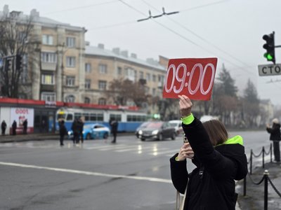 У Вінниці вшанували пам’ять загиблого воїна Дмитра Пілата У Вінниці вшанували пам’ять загиблого воїна Дмитра Пілата