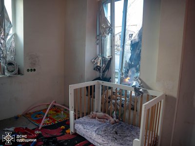 Ракетний удар РФ по Одещині: спалахнули пожежі в приватних будинках, загинули двоє людей