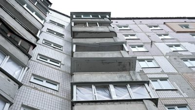 вікна з плівкою, під'їзд вікна з плівкою, під'їзд