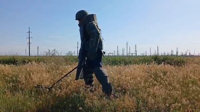"Наша робота не любить поспіху": як хмельницькі сапери розміновують звільнені території України "Наша робота не любить поспіху": як хмельницькі сапери розміновують звільнені території України