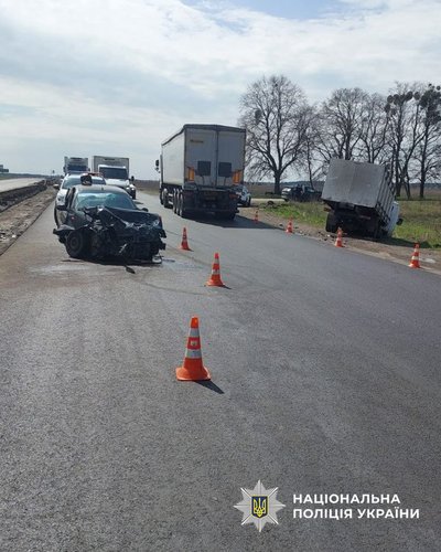 Обидва водії отримали травми: на Черкащині сталася ДТП Обидва водії отримали травми: на Черкащині сталася ДТП