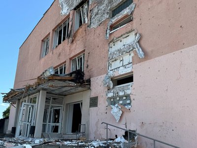 "Безсонна ніч, на корвалолі, на пігулках". Мешканці Шостки розповіли про нічний удар по місту "Безсонна ніч, на корвалолі, на пігулках". Мешканці Шостки розповіли про нічний удар по місту