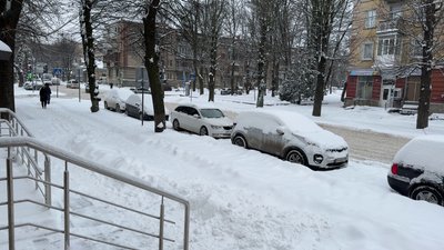 Засніжені вулиці Хмельницького