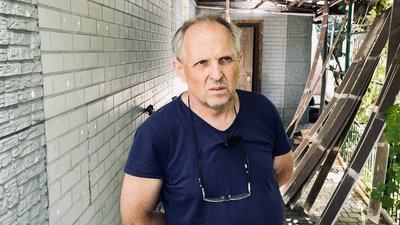 «Усі загинули, будинку немає» — жителька селища на Криворіжжі, яке атакувала армія РФ «Усі загинули, будинку немає» — жителька селища на Криворіжжі, яке атакувала армія РФ