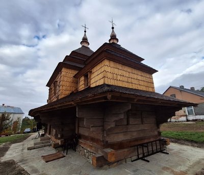 Церква у селі Кліцько на Львівщині після реставрації. Церква у селі Кліцько на Львівщині після реставрації.