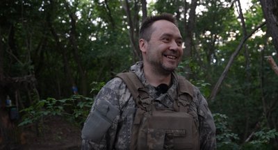 ”Росіяни сидять тихо і ми їх кошмаримо”: як артилеристи 153 окремого батальйону боронять кордони Сумщини ”Росіяни сидять тихо і ми їх кошмаримо”: як артилеристи 153 окремого батальйону боронять кордони Сумщини